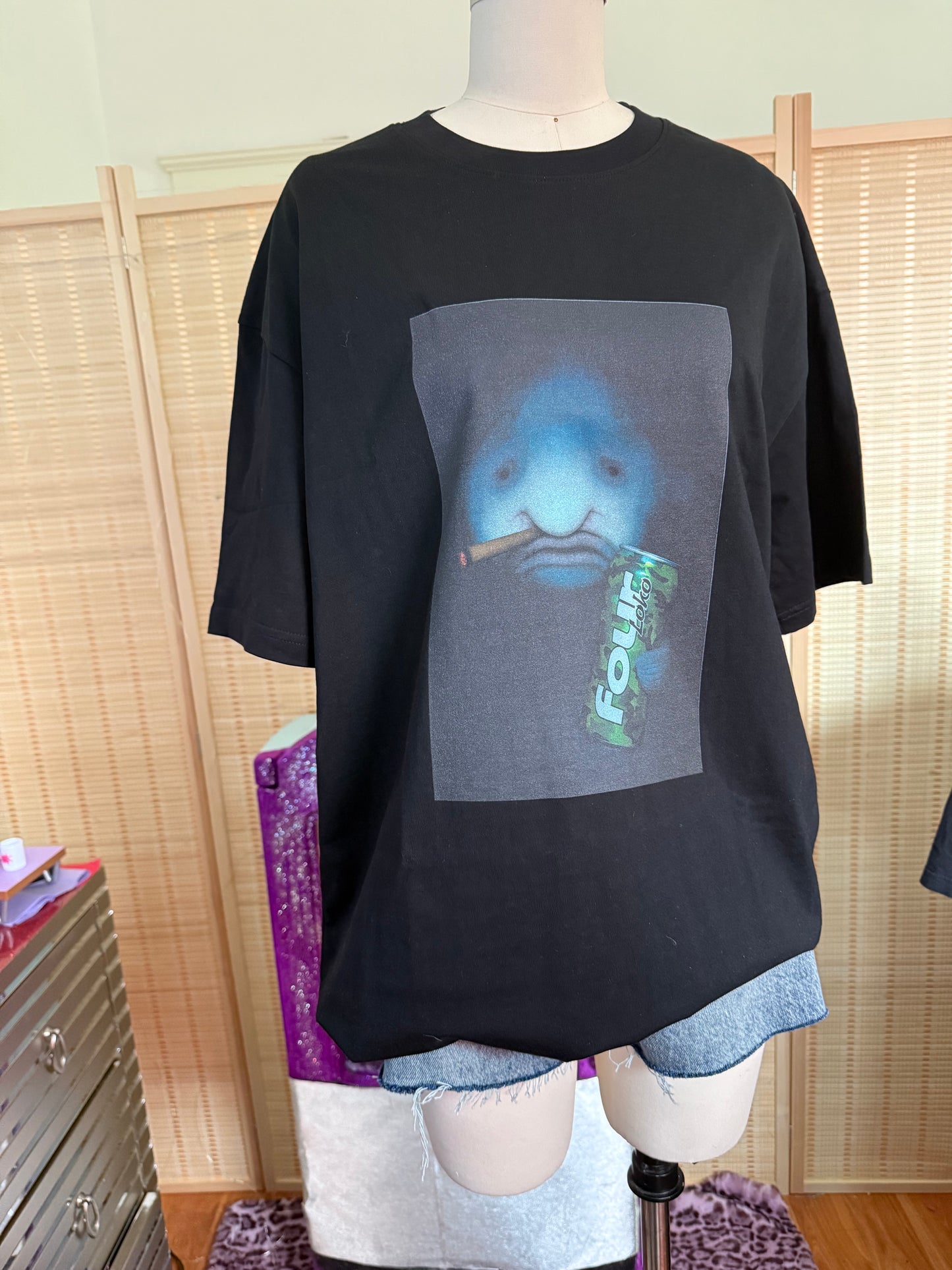 Blob fish with 4loko and blunt black Tshirt